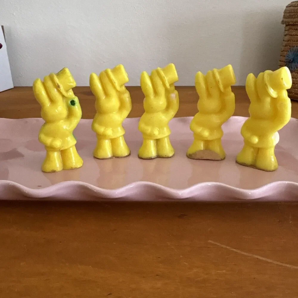 Vintage Gurley Candle Co Yellow Rabbits  Top Hats, Lot of 5, Unburned 3.5 Inch